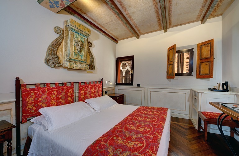 Camera doppia deluxe Art Hotel Commercianti Bologna Camera doppia deluxe Art Hotel Commercianti Bologna