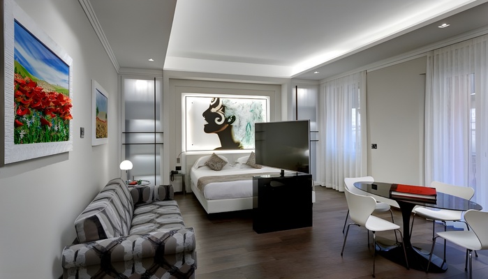 Luxury apartments  Art Hotel Commercianti Bologna