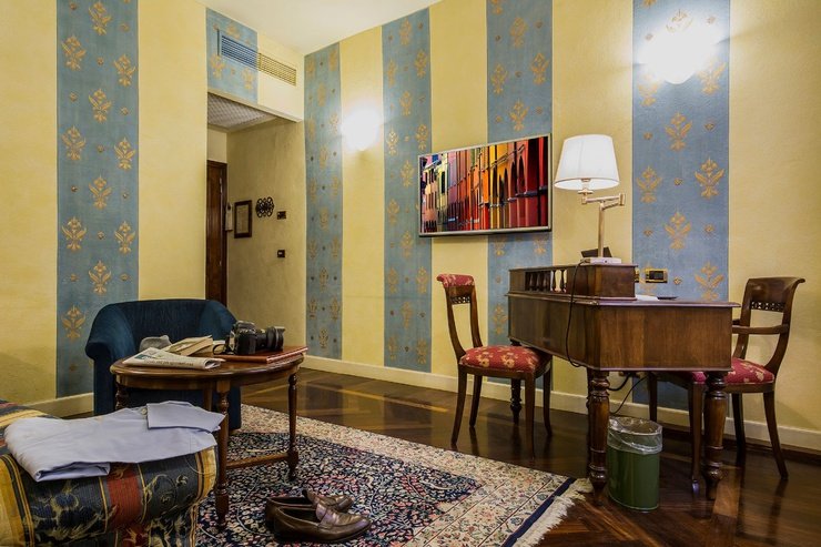 Suite art hotel commercianti bologna Suite art hotel commercianti bologna