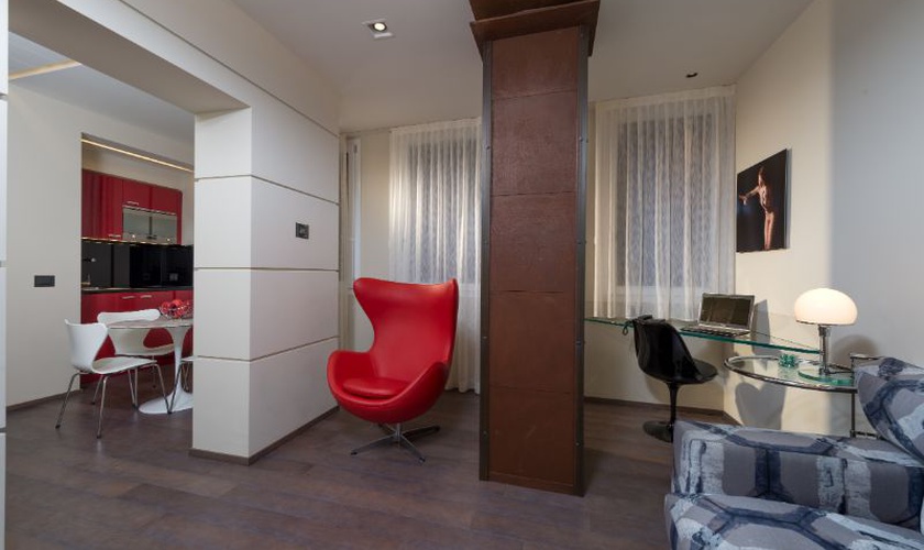 Luxury apartments  Art Hotel Commercianti Bologna