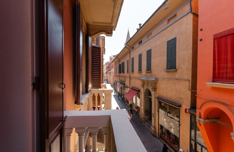 Appartamento art studio Art Hotel Commercianti Bologna Appartamento art studio Art Hotel Commercianti Bologna