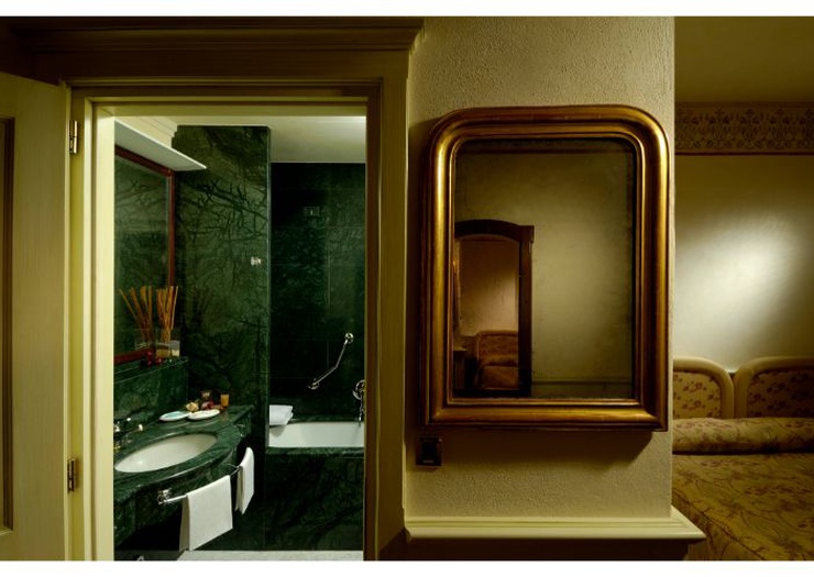 Camera doppia deluxe Art Hotel Commercianti Bologna Camera doppia deluxe Art Hotel Commercianti Bologna