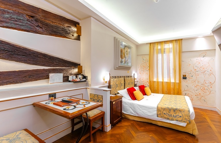 Camera doppia deluxe Art Hotel Commercianti Bologna Camera doppia deluxe Art Hotel Commercianti Bologna