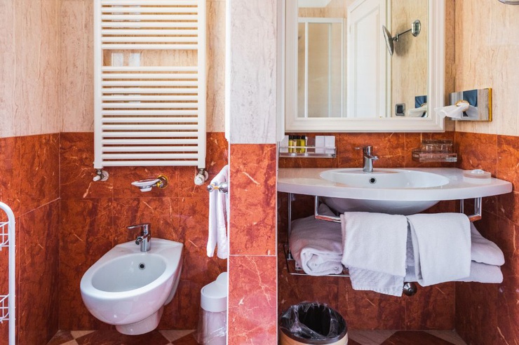 Appartamento art studio Art Hotel Commercianti Bologna Appartamento art studio Art Hotel Commercianti Bologna