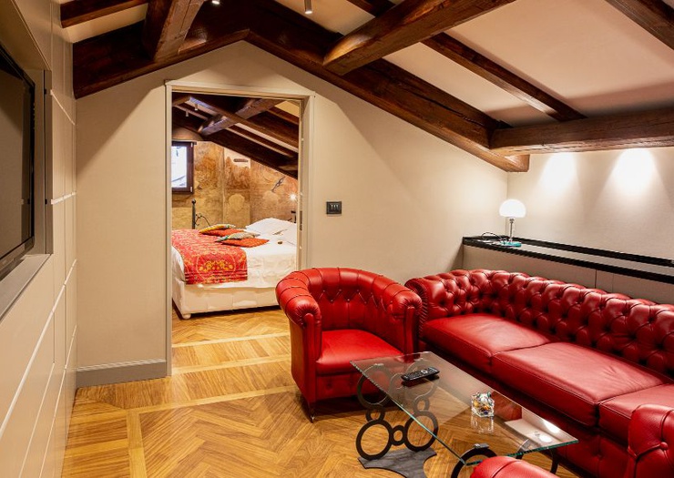 Suite  Art Hotel Commercianti Bologna