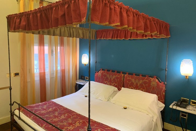 Junior suite Art Hotel Commercianti Bologna Junior suite Art Hotel Commercianti Bologna