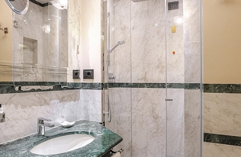 Camera doppia classic Art Hotel Commercianti Bologna Camera doppia classic Art Hotel Commercianti Bologna