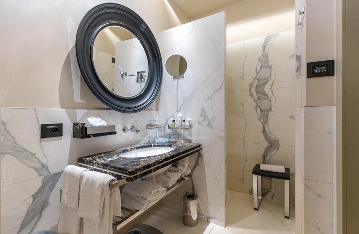 Luxury apartments Art Hotel Commercianti Bologna Luxury apartments Art Hotel Commercianti Bologna