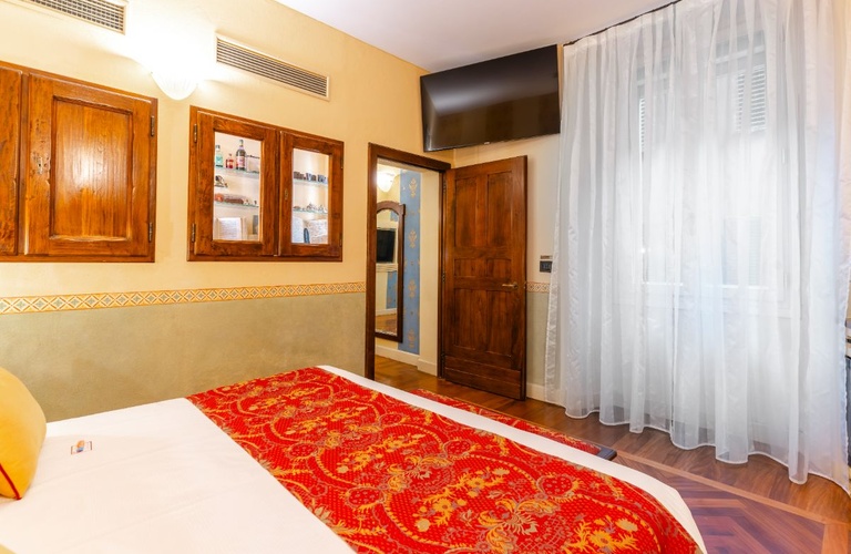 Suite Art Hotel Commercianti Bologna Suite Art Hotel Commercianti Bologna