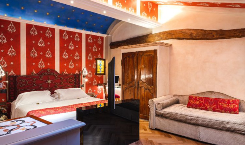 Junior suite deluxe Art Hotel Commercianti Bologna Junior suite deluxe Art Hotel Commercianti Bologna