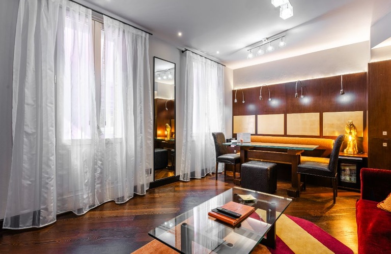 Appartamento art studio Art Hotel Commercianti Bologna Appartamento art studio Art Hotel Commercianti Bologna