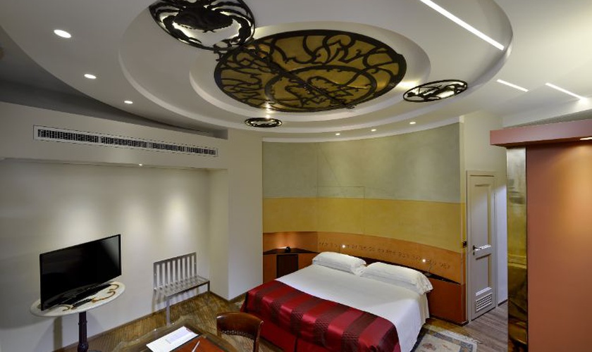 Junior suite deluxe Art Hotel Commercianti Bologna Junior suite deluxe Art Hotel Commercianti Bologna