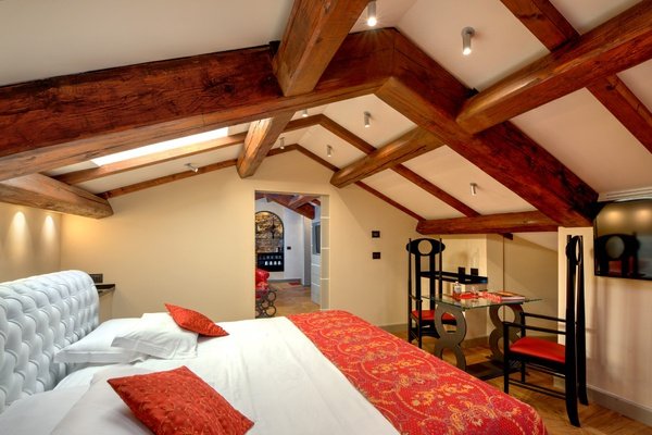 Suite art hotel commercianti bologna Suite art hotel commercianti bologna