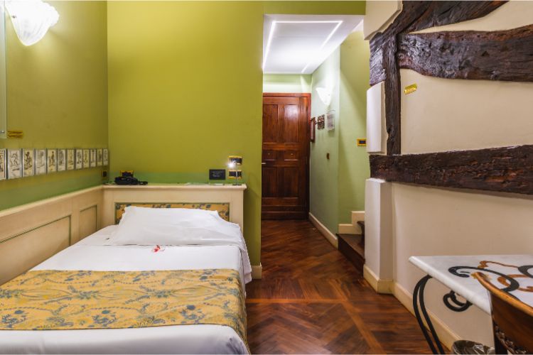 Camera singola Art Hotel Commercianti Bologna Camera singola Art Hotel Commercianti Bologna