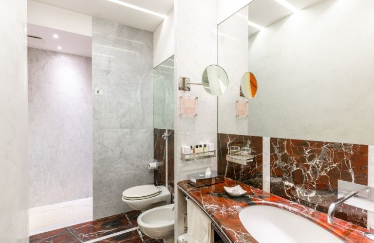 Junior suite deluxe Art Hotel Commercianti Bologna Junior suite deluxe Art Hotel Commercianti Bologna