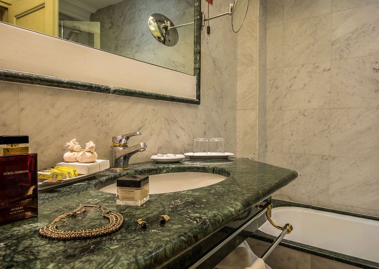 Suite Art Hotel Commercianti Bologna Suite Art Hotel Commercianti Bologna