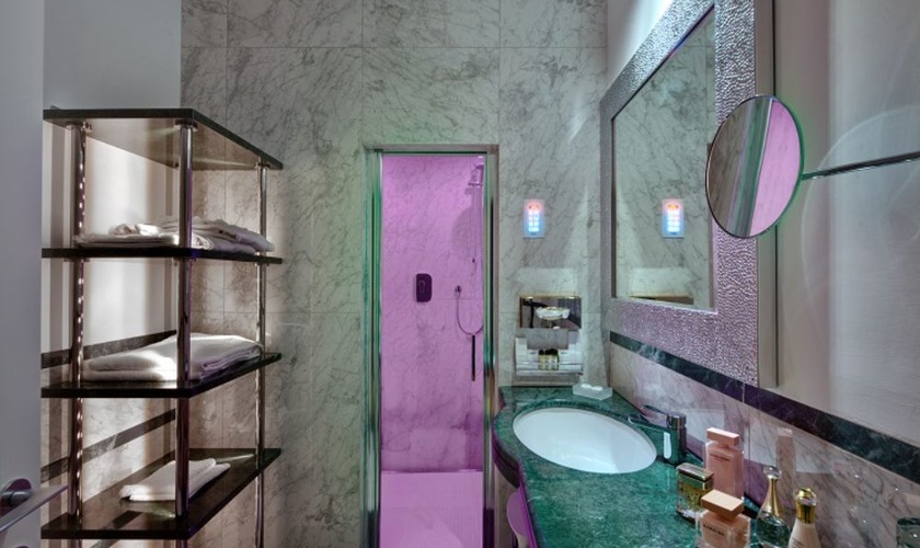 Luxury apartments battibecco Art Hotel Commercianti Bologna Luxury apartments battibecco Art Hotel Commercianti Bologna