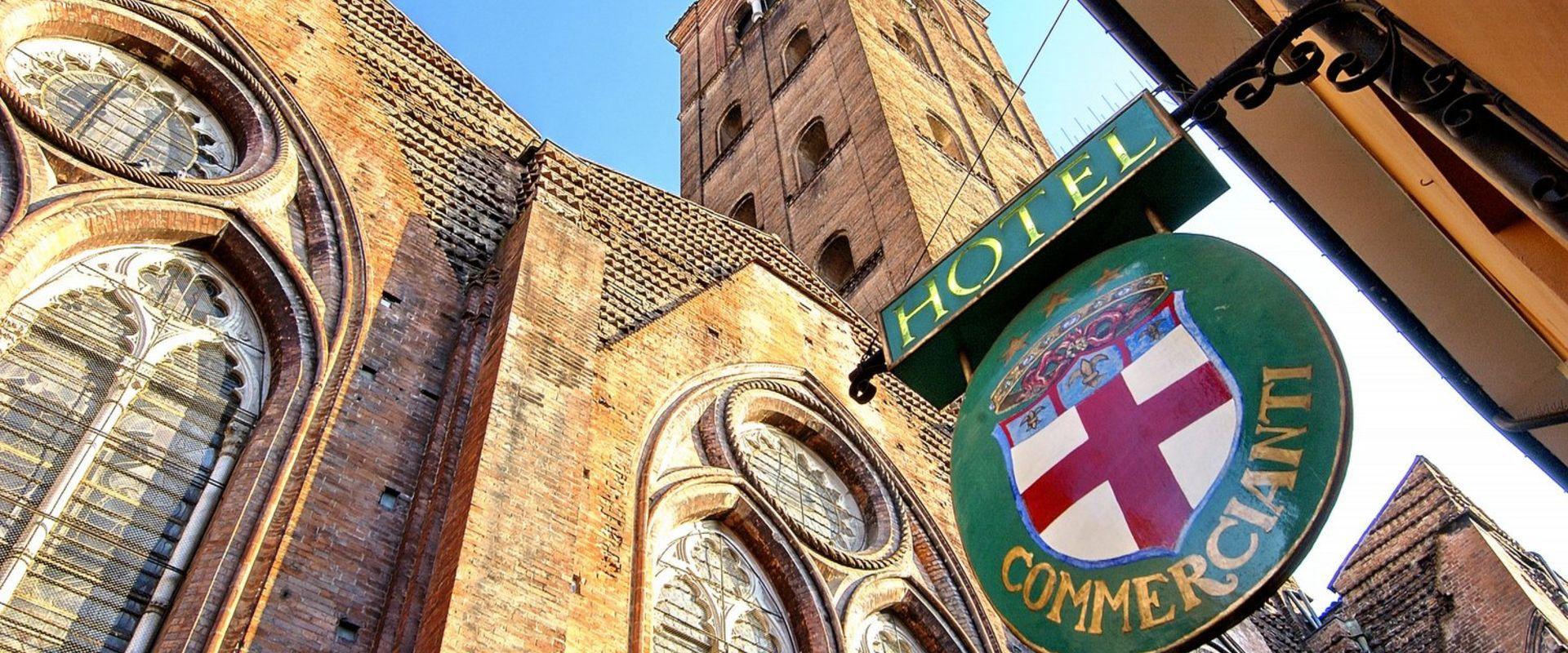 BOLOGNA E I SUOI PORTICI: PATRIMONIO DELL’UNESCO Art Hotel Commercianti Bologna BOLOGNA E I SUOI PORTICI: PATRIMONIO DELL’UNESCO Art Hotel Commercianti Bologna